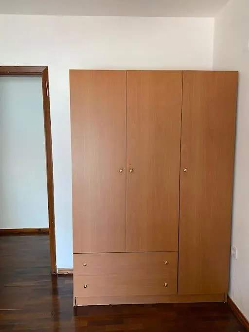 Апартаменты Downtown Bllok 2Br, Large Patio, Ac-Wifi Тирана 0*,  Албания
