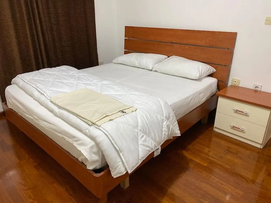 Апартаменты Downtown Bllok 2Br, Large Patio, Ac-Wifi Тирана Албания